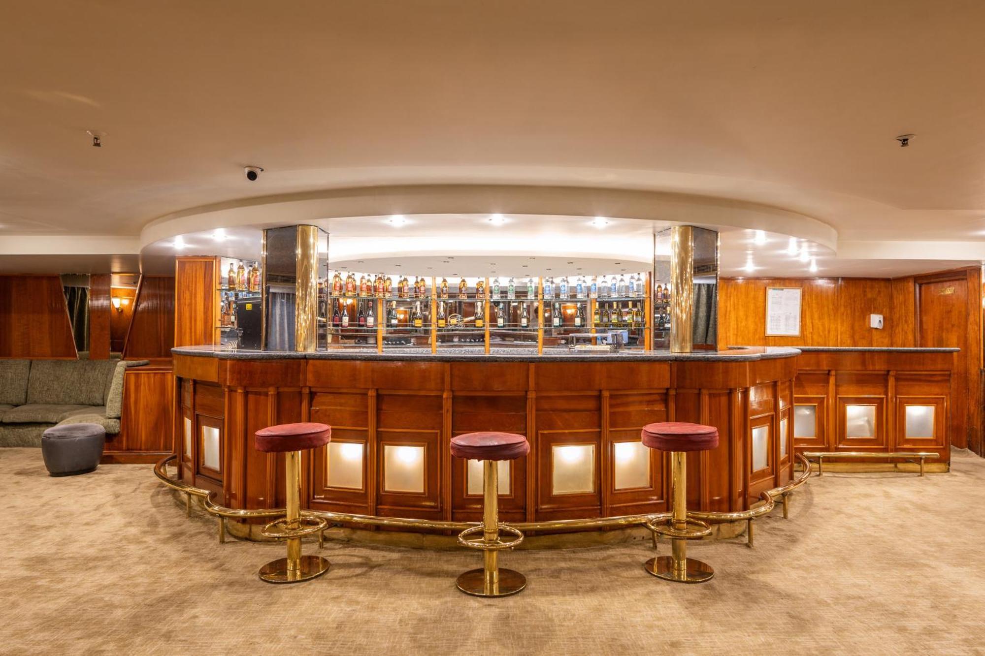 Magic I Nile Cruise Deluxe Boat The Scheduled Departure Is On Saturday For A 7-Day Nile Cruise 호텔 룩소르 외부 사진